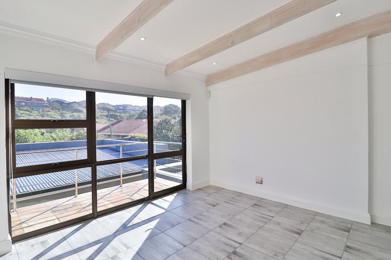 8 Bedroom Property for Sale in Reebok Western Cape